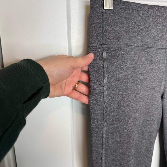 Lululemon Pace Rival Crop Leggings 22" Heathered Black Full On Luxtreme Size 6 - Picture 3 of 7